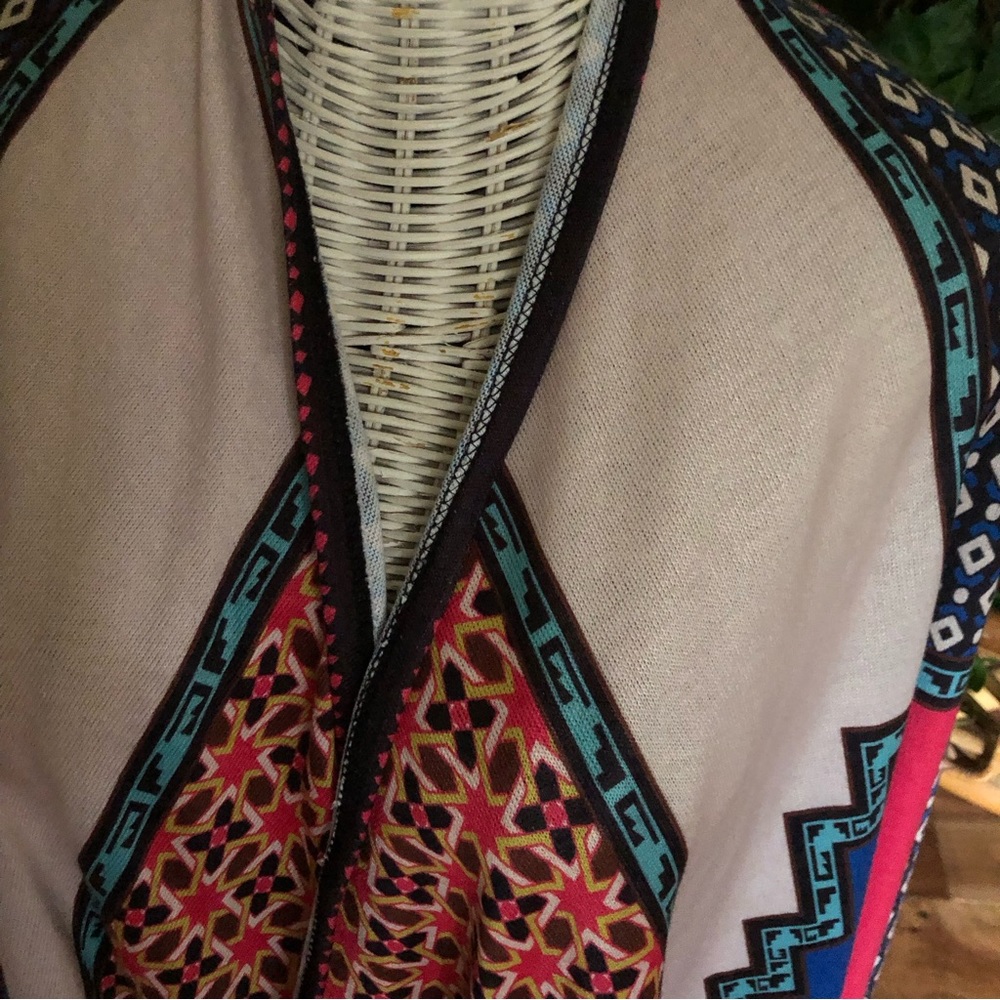 Flying Tomato Sweater Wrap Colorful Boho Geometric Cozy Warm Polyester S… - Picture 3 of 6